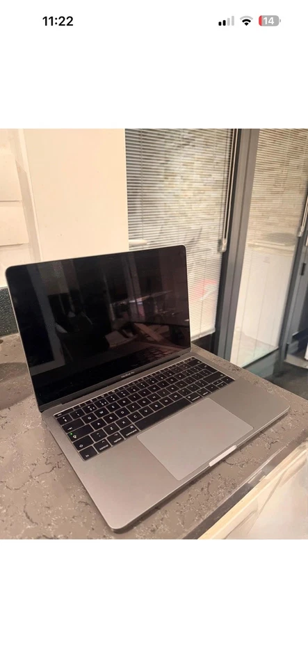 Apple MacBook Pro 13" 2017 · i5 · 8GB · 512GB, photo 4 of 4