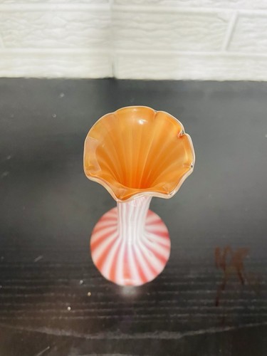 Vintage MCM Orange Opalescent Spiral Glass Candy Stripe Bud Vase Flared Rim - Picture 4 of 5