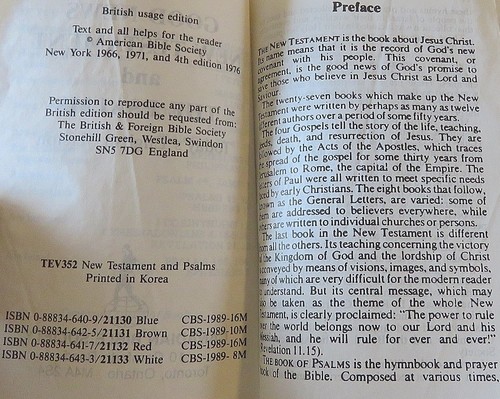 The New Testament and Psalms Today's English Version Canadian Bible Society 1976 - Picture 5 of 7
