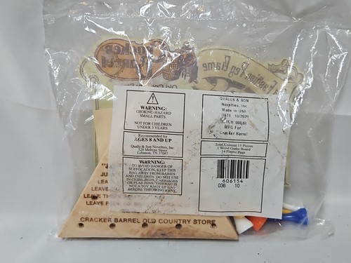 Cracker Barrel Old Fashion Peg Game Sealed Wood Toy Strategy Triangle Golf Tees - Picture 2 of 8