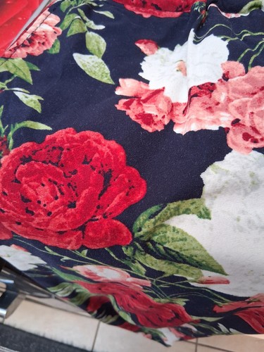 Next Flowers Pjs - Picture 3 of 9