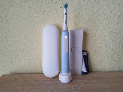 Oral-B iO Series 4 Elektrische Zahnbürste, Blaul, Bluetooth, Timer
