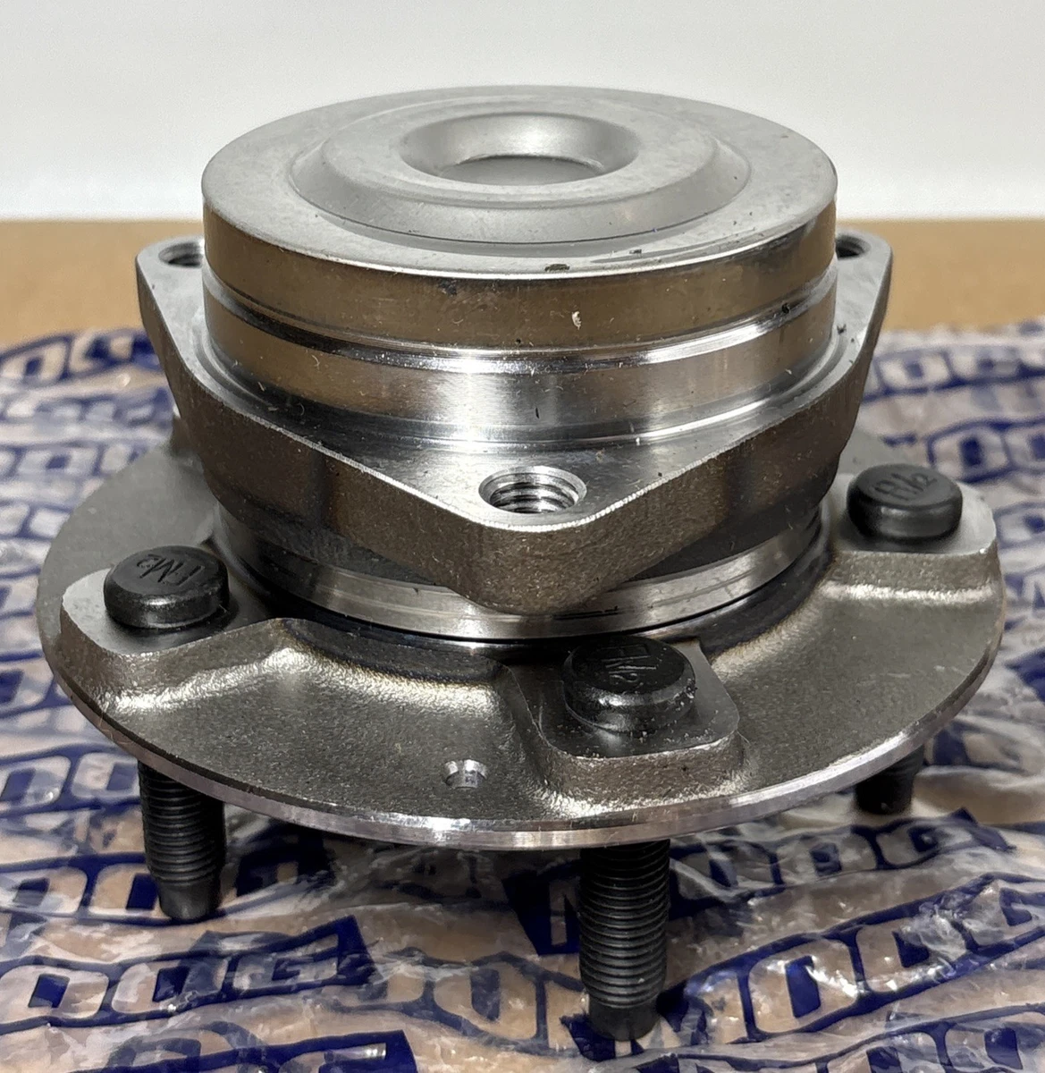 Moog Rear Wheel Bearing and Hub Assembly 512661 photo 3