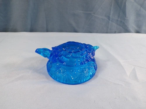 Fenton Colonial Blue Glass Turtle Paperweight Figurine