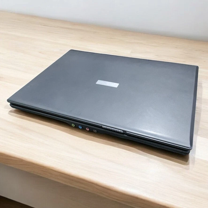 Computer Portatile OKI EAA-89 15,4" Intel Core 2 Duo / 4GB / 120GB HDD / W7 Pro - Immagine 2 di 2