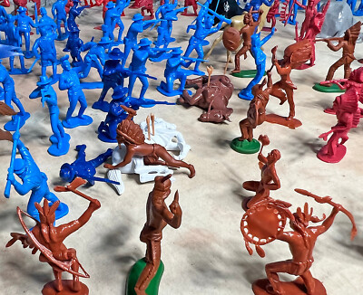 Super-Deluxe Custer's Last Stand Playset - 54mm Plastic Soldiers