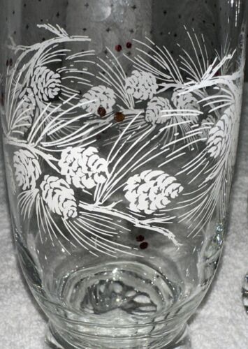 2 Arby's Libbey Glasses Winter Pine Cone Scene Tumbler Gold Rim Tea/Water Vtg - Picture 2 of 7