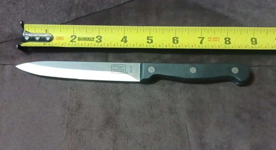 Chicago Cutlery5G17D Fine Serrated Utility Knife, W/ Blk Nylon Scales