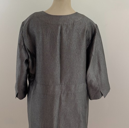 EILEEN FISHER Sz Large Silver 100% Silk Textured Snap Button 3/4 Sleeve Jacket - Picture 6 of 7