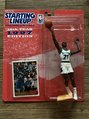 1997 Starting Lineup KEVIN GARNETT Basketball Figure & Card NBA