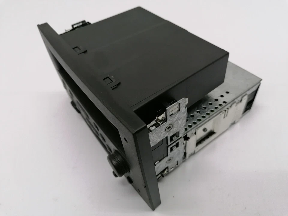 OPEL Corsa C Kassettenradio Kassetten Autoradio Radio 09115095 Code fehlt (19) - Bild 3 von 4