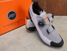 DMT KM30 MOUNTAINBIKESCHUH / GRAU / SCHWARZ /...
