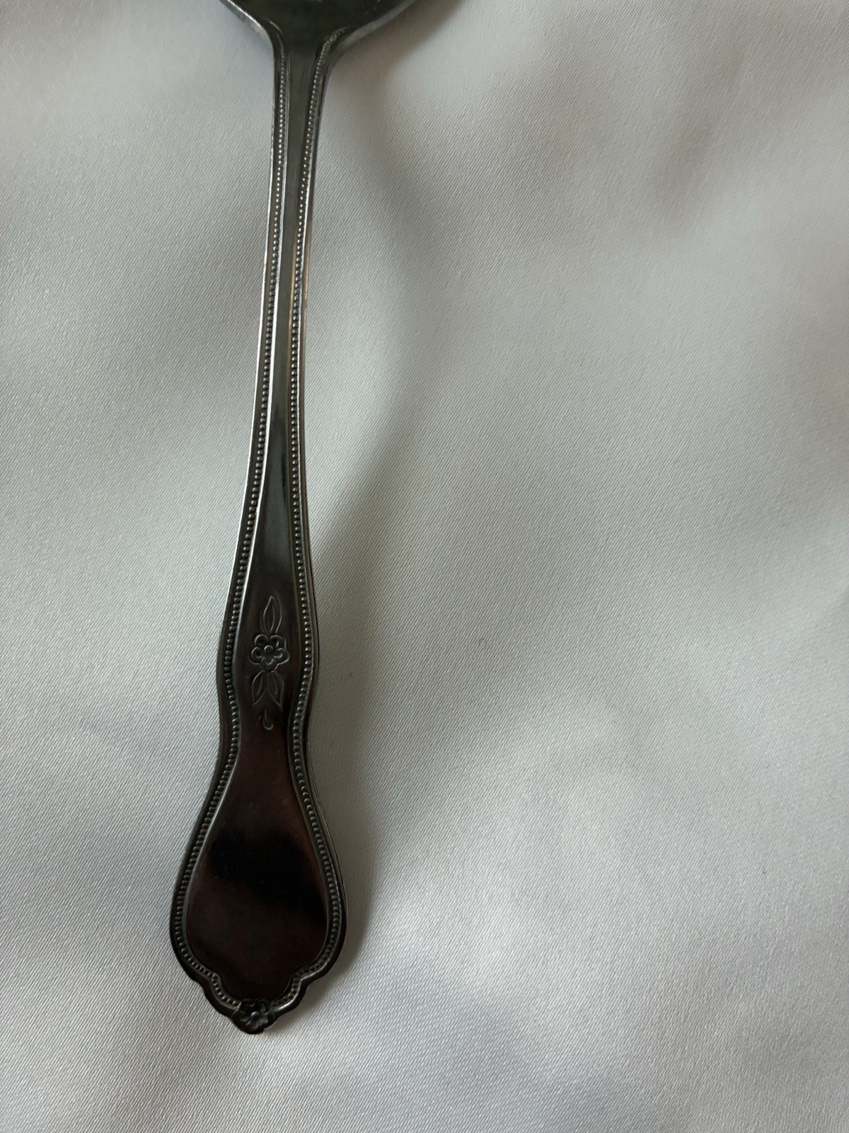 Oneida Morning Blossom Stainless Forks Knives Spoons Teaspoons Serving Lot Of 51