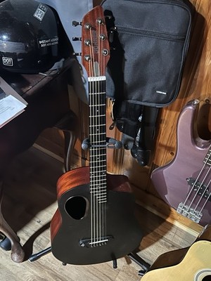 Donner G1 rising Carbon Fiber Travel Acoustic Guitar 6-String Right-Handed Black