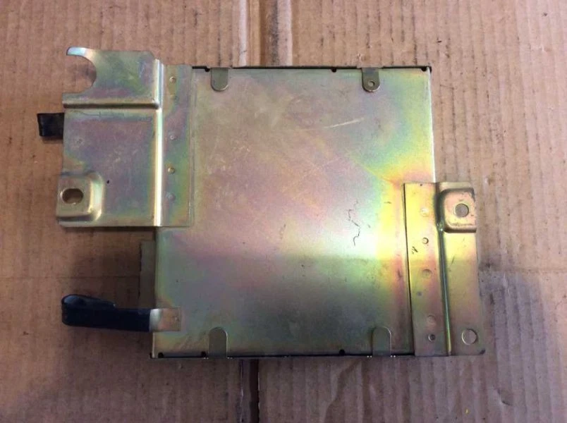 MÓDULO INFORMÁTICO CONTROL MOTOR ECM FBM-27 SE ADAPTA A 83 84 85 MAZDA 626 Foto 4 de 4