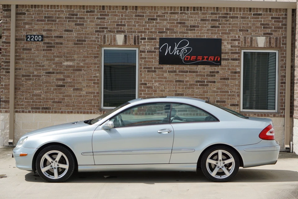 Mercedes-Benz Clase CLK 320 2005 CLK - 65 k millas - como nuevo - cupé Foto 4 de 4