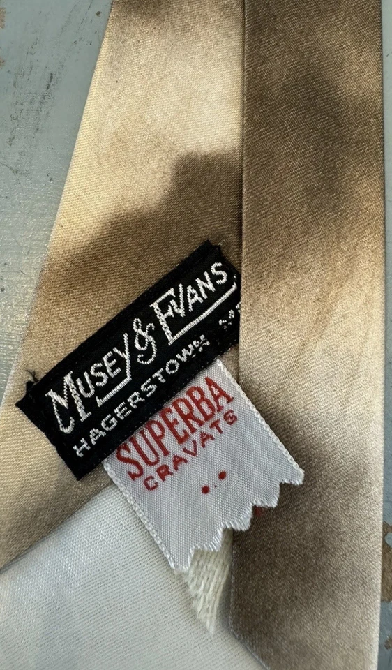 Corbata corbata foto color faisán vida silvestre de Superba, vendida por Musey & Evans Foto 4 de 4