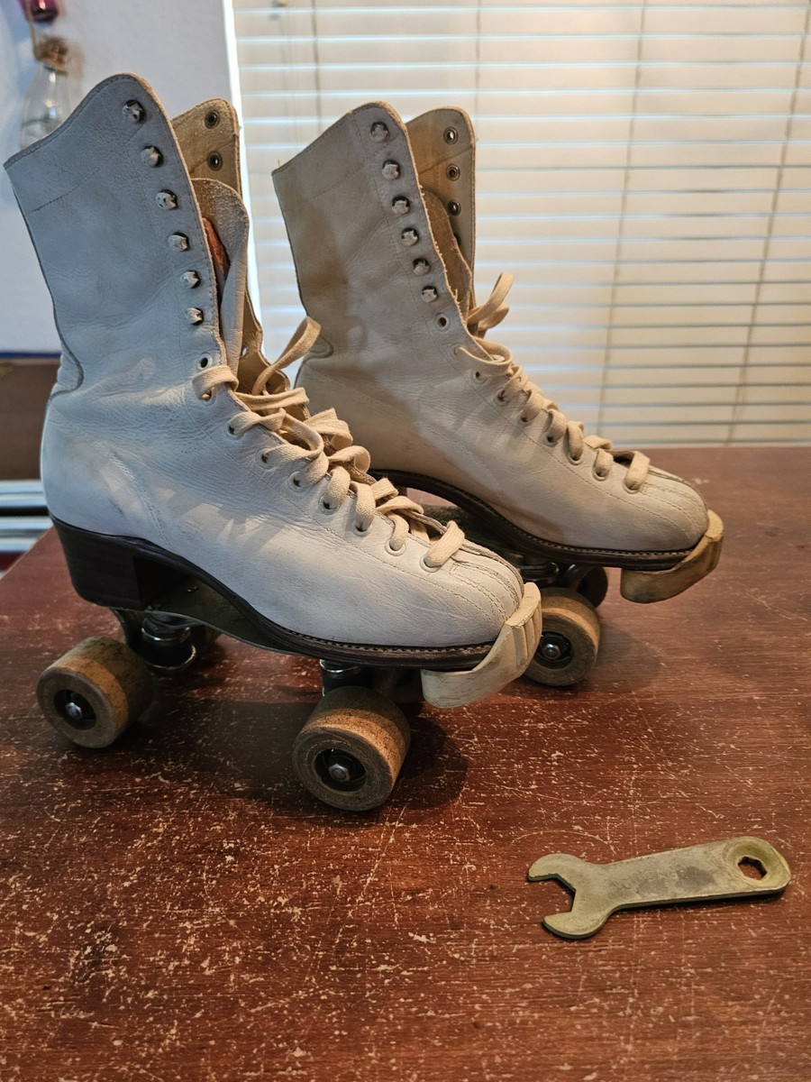 Patins à Roulettes Vintage Femme – Hyde Chicago Skate Co – Taille 5, Cuir Blanc, Roues En Bois – Occasion USA