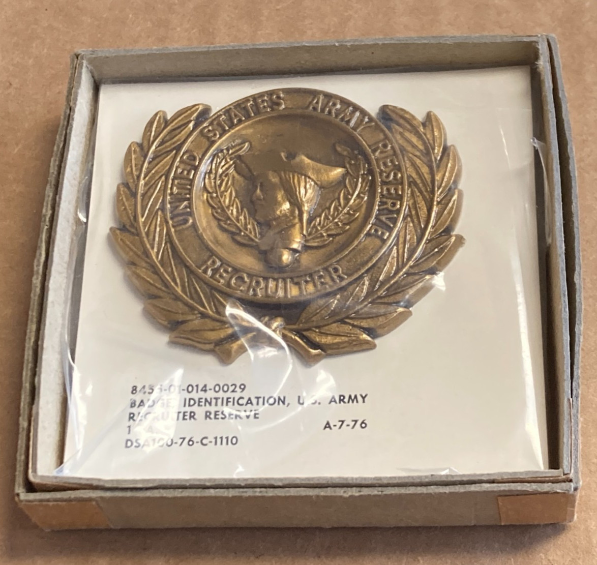 Recruiter Pin Vintage US Army Reserve Recruiter Badge Pin Vietnam Era New Sealed Boxed