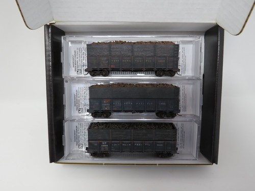 Micro-Trains N 98302248 Northern Pacific Weathered Sugar Beet Load Gondola Set