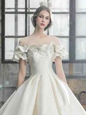 Simple Satin Off The Shoulder Wedding Dresses Ball Gowns Sleeveless Bridal Gowns