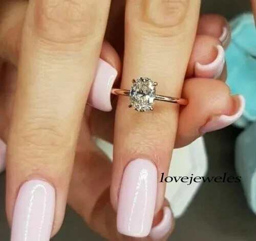 Im Labor erstellt 2KT ovaler Schliff Diamant Verlobung 14K Roségold Oberfläche Solitär Ring - Bild 4 von 6