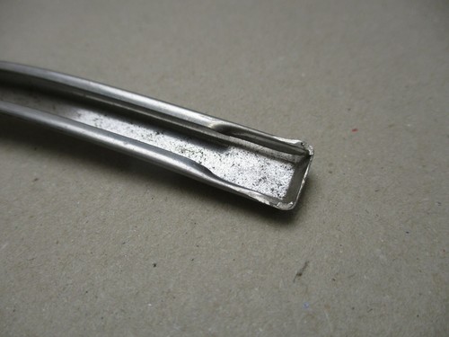 Opel Manta A Chrom Zierleiste Vinyldach hinten links NEU original - Picture 9 of 12