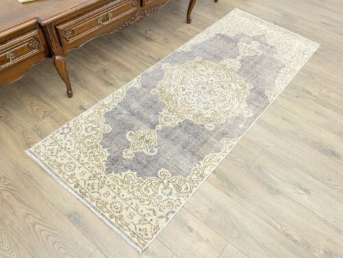 Turkish Vintage Oushak Runner – Organic Wool – Calm Indigo Tones – 2'8" x 6'11" - Picture 2 of 12