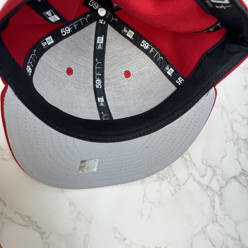 Toronto Raptors New Era Fitted Hat Size 7 1/2 NBA Red & Gold Cap 59Fifty - Picture 7 of 9