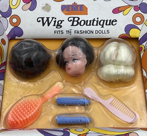 "Pequeña peluca boutique vintage de los años 70 para muñecas de moda de 11,5"" como Barbie caja original" - Imagen 2 de 11