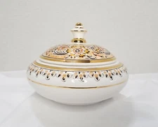 Beautiful Handpainted Ceramic Vegetable/Rice Tureen Covered Serving Dish