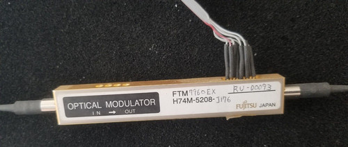 Fujitsu FTM7960EX 40Gbps Mach-Zehnder modulator for DQPSK 1530 to 1610nm 25 GHz
