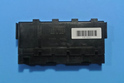 Suzuki Grand Vitara Relay Integration Module 7281-8506 OEM - Picture 2 of 3