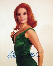 KARIN DOR signed Autogramm 20x25cm JAMES BOND in Person autograph COA