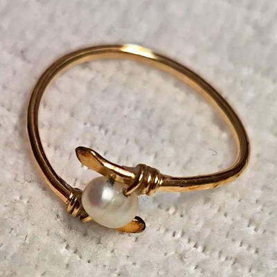  Wire Wrap Band Ring W/ White Cultured Round Pearl Bronze Golden. Anillo Bronze