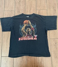 Vintage 90s Michael Jordan Salem Sportswear  USA Made Tee Faded Bulls 1990s