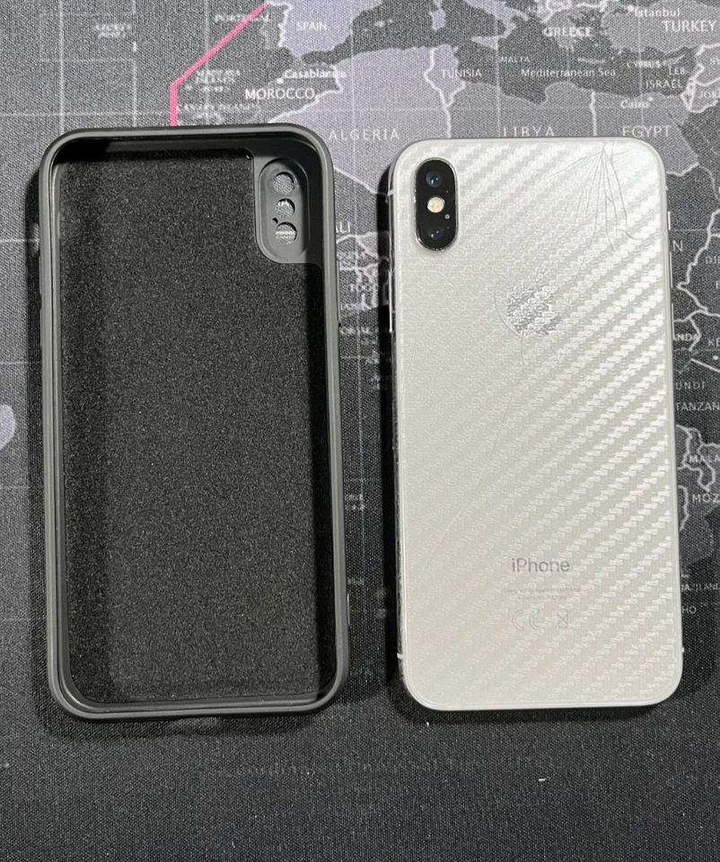 Apple iPhone X - 64 GB - Batteria Nuova 100% - Argento (Sbloccato) - Immagine 3 di 4