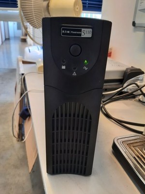 EATON Powerware 5110 PW5110 500VA 300W 220-240V EU TOWER UPS BACKUP mit Akku