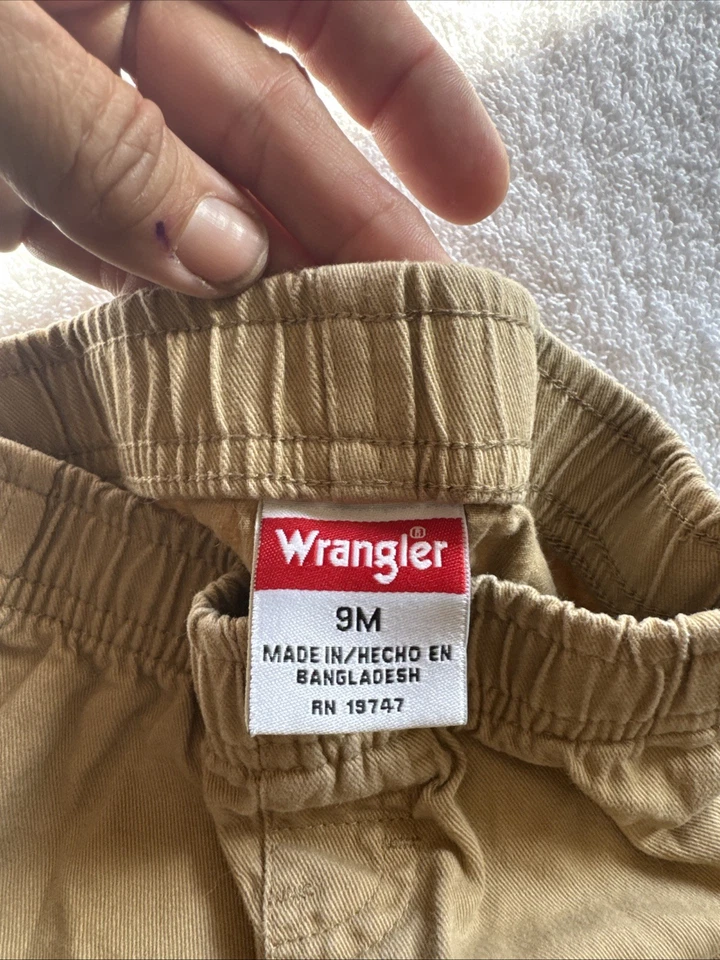 Wrangler Toddler Khaki Pants Size 9M Fits 8 to 9M Pullup With Elastic Band - Image 4 of 4