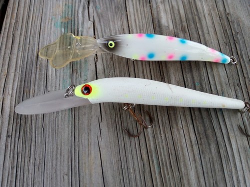 2 DISCONTINUED WALLEYE LURE'S STORM THUNDERSTICK LUHR JENSEN POWER DIVE...