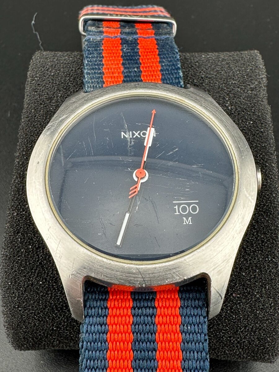 Nixon Men's The Quad Mod Surf Stainless Steel Nylon Strap Nixon Men's The Quad Mod Surf Stainless Steel Nylon Strap
