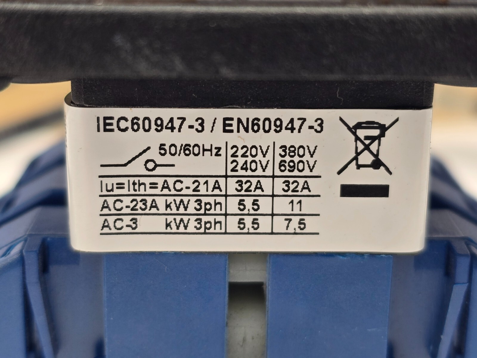 New Takeout Kraus & Naimer Rotary Switch 600 VAC 30 Amp  KG32B K300