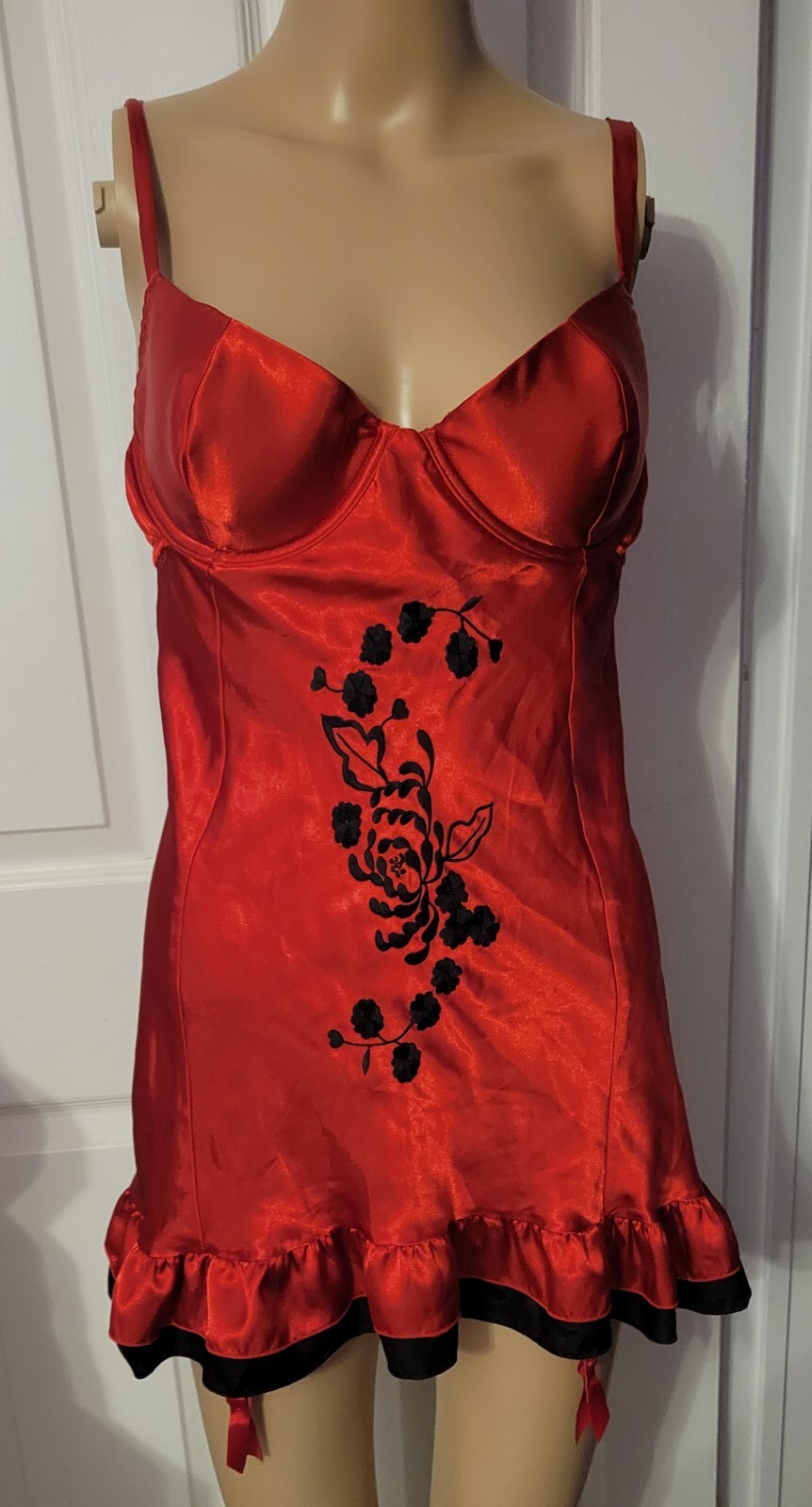 Fredericks Of Hollywood 36 - Gem