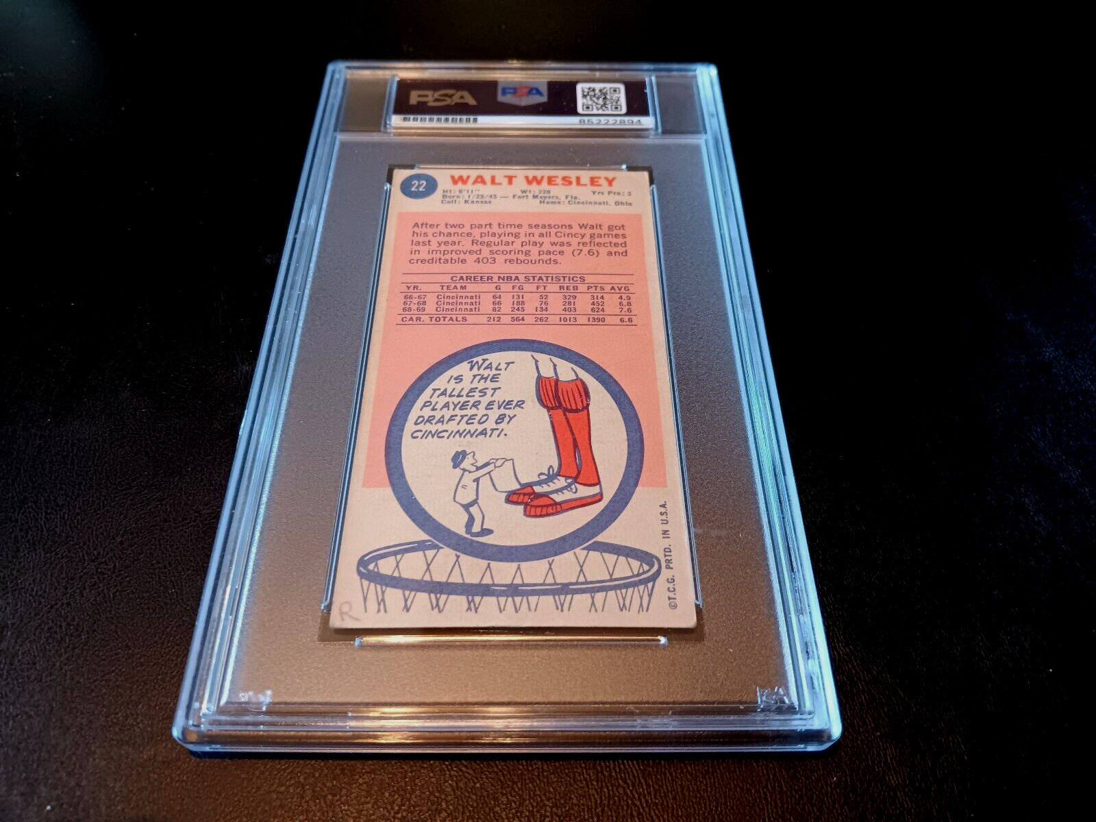 Walt Wesley Autographed 1969 Topps Basketball Rookie Card #22 Bulls AUTO PSA/DNA view 2