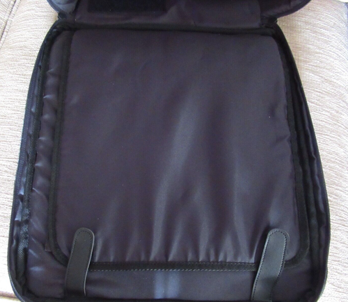 Genuine Black Leather Targus bag - Super Price Reduction! - Afbeelding 16 van 18