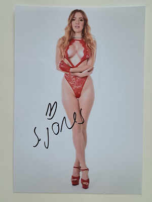 Scarlett Jones Busty Sexy Adult AVN Model signed A4 Foto Autogramm Autograph IP4