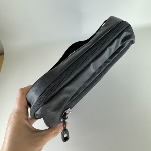 Osprey Bluesign Product Black Handbag Pocket Zip Around Transporter Toiletry Kit - Picture 4 of 12