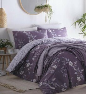 Yasmina Plum Duvet Cover Set Floral Pretty Leaves Vine Purple