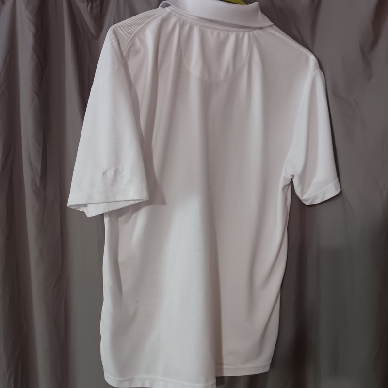Ben Hogan Golf Shirt EUC White Size Medium