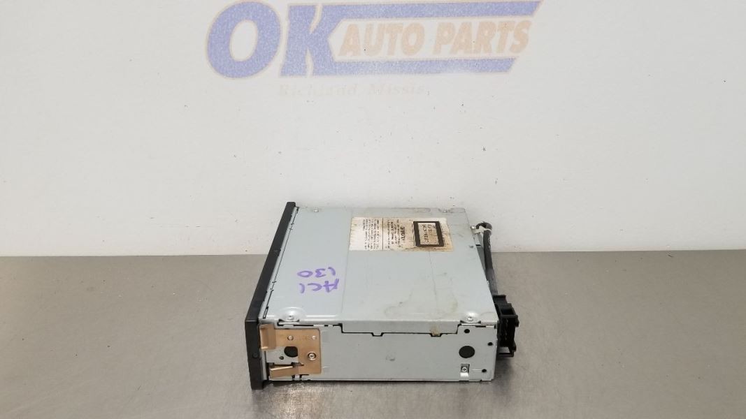 10 BENTLEY CONTINENTAL GT RADIO AUDIO CD CHANGER 3W0035110A